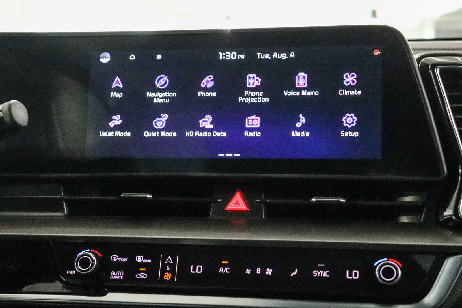 Used 2024 Kia Sportage EX FWD image 14