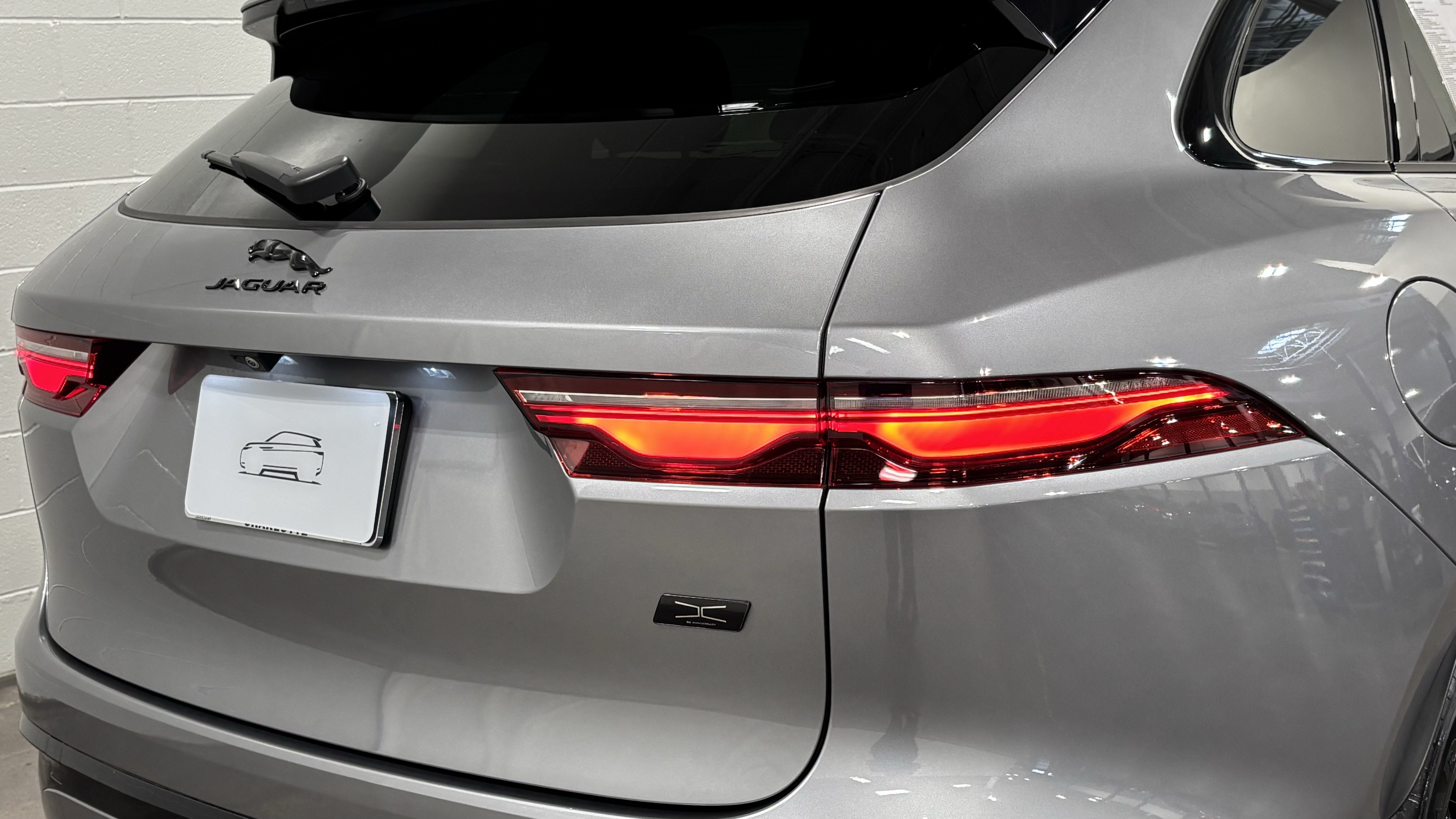 New 2026 Jaguar F-PACE R-Dynamic S AWD/4WD image 18
