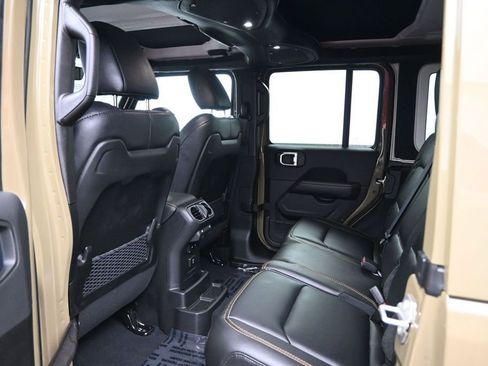 New 2026 Jeep Wrangler Unlimited Sahara AWD/4WD image 25
