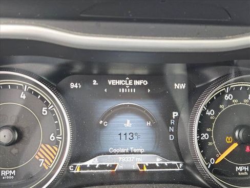 Used 2015 Jeep Cherokee Limited FWD image 9