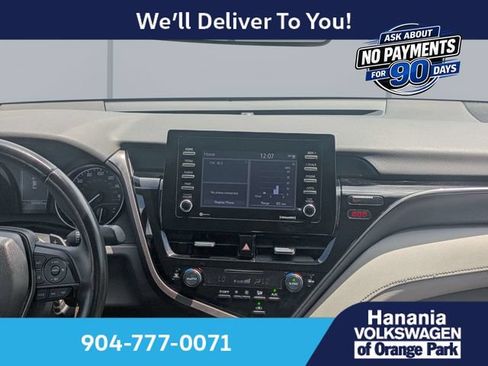 Used 2023 Toyota Camry SE FWD image 16