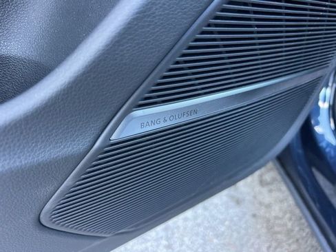 Used 2024 Audi SQ8 Premium Plus image 29