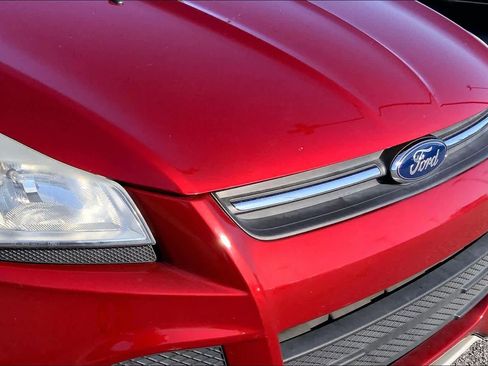 Used 2016 Ford Escape SE w/ Equipment Group 201A image 29