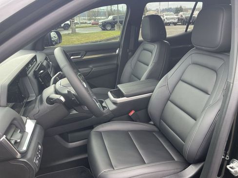 New 2026 GMC Terrain Elevation w/ Elevation Premium Package AWD/4WD image 19