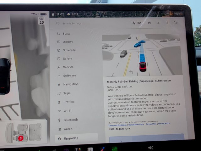 Used 2024 Tesla Model Y 2WD image 59