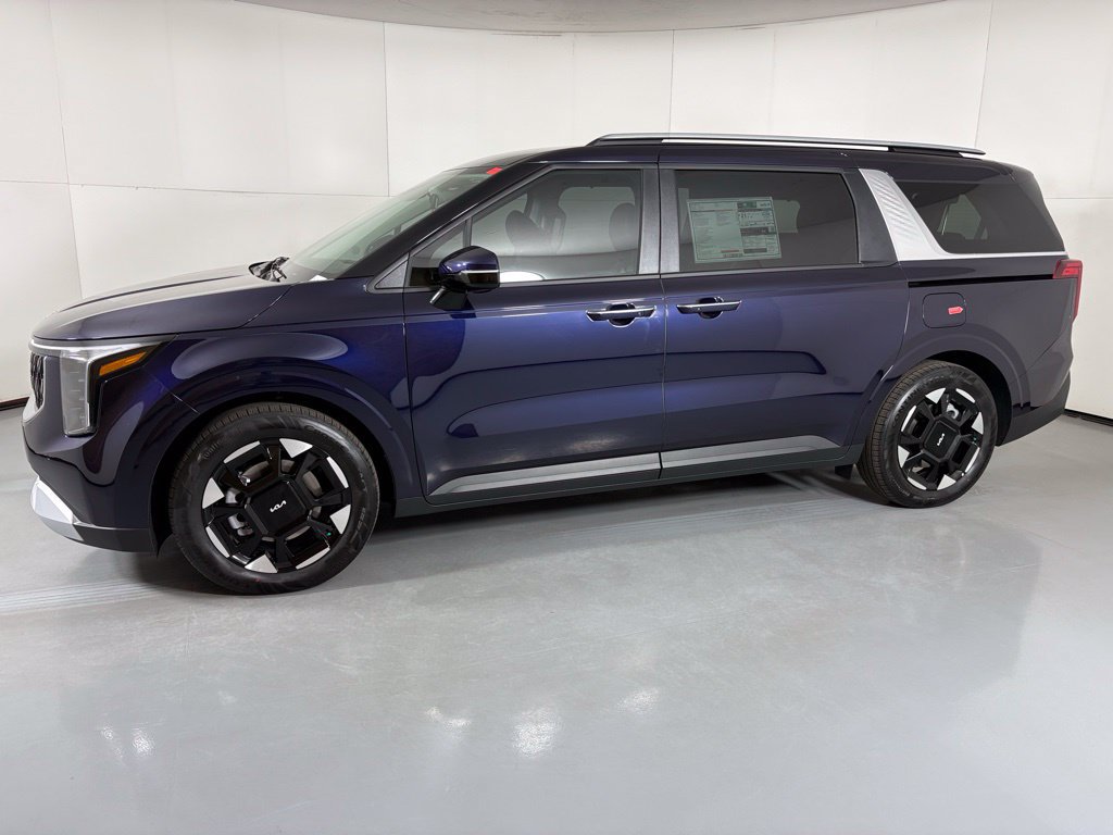 New 2026 Kia Carnival EX FWD image 5