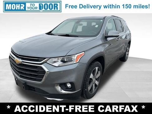 Used 2021 Chevrolet Traverse LT w/ LT Premium Package image 1