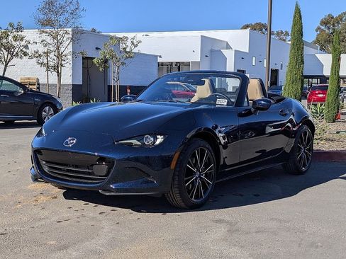 New 2025 MAZDA MX-5 Miata Grand Touring w/ Weather Package image 6