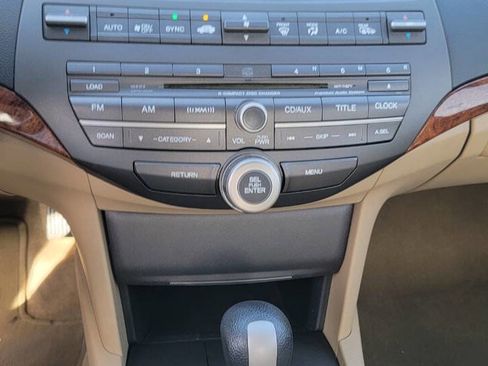 Used 2011 Honda Accord EX-L image 15