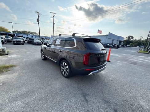 Used 2021 Kia Telluride S FWD image 6