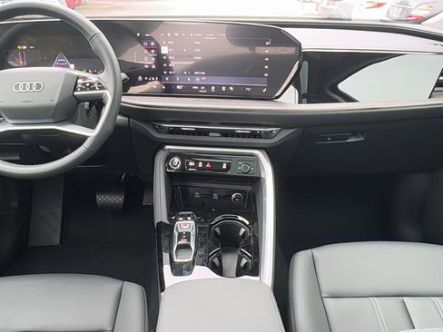 New 2025 Audi Q5 Premium w/ Convenience Package image 17