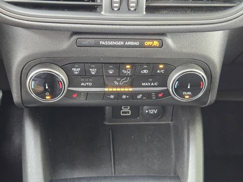 Used 2024 Ford Escape Active AWD/4WD image 13
