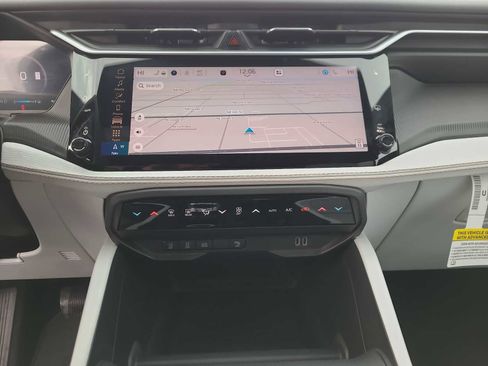 New 2026 Jeep Cherokee Overland image 24