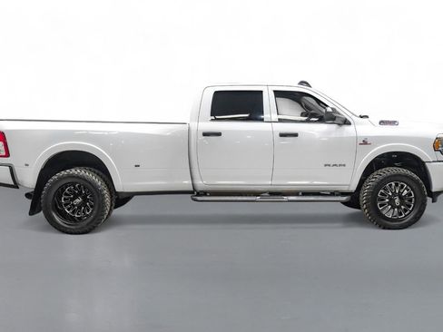 Used 2020 RAM 3500 Tradesman image 6