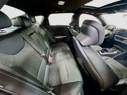 New 2025 Kia K4 GT-Line image 27