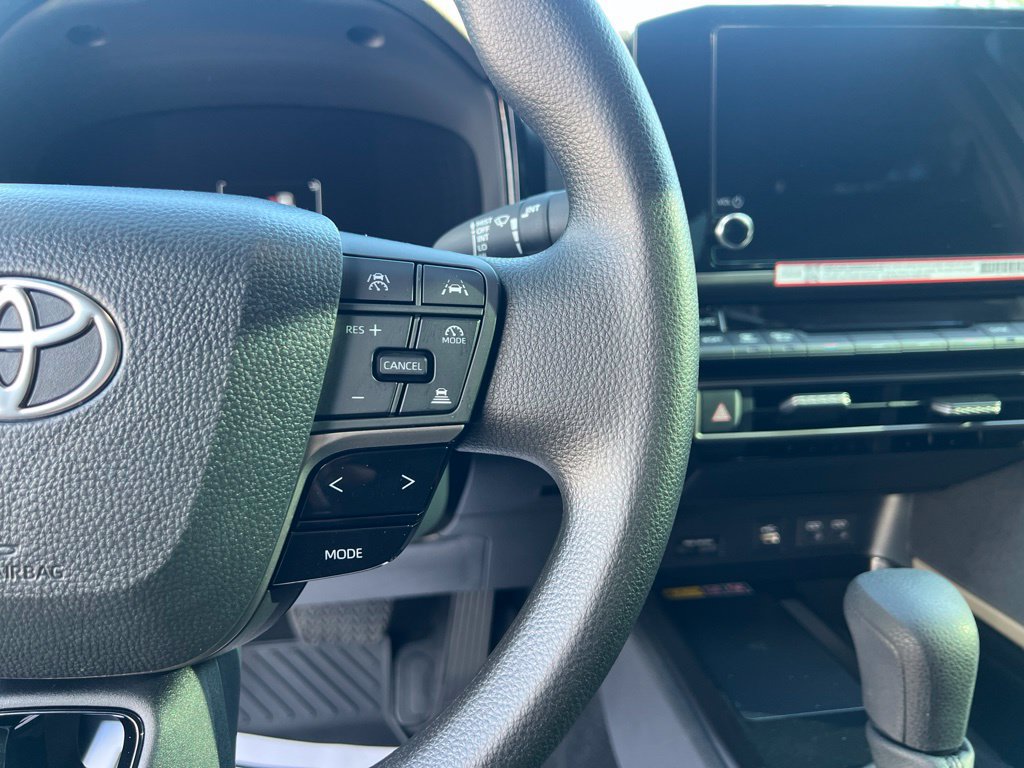 Used 2026 Toyota Camry LE FWD image 26