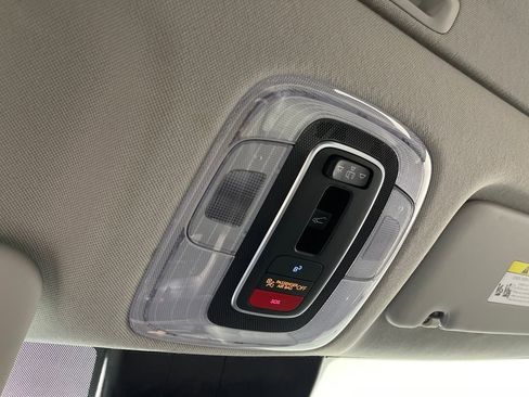 Certified 2023 Hyundai Elantra Limited image 28