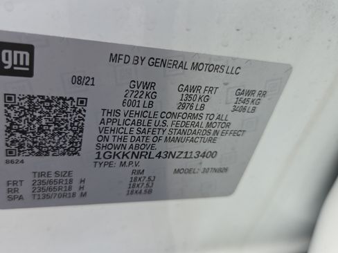 Certified 2022 GMC Acadia SLE AWD/4WD image 16