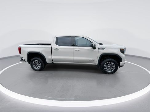 Used 2026 GMC Sierra 1500 AT4 AWD/4WD image 9