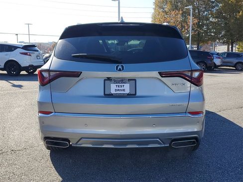 New 2026 Acura MDX w/ Advance Package image 6