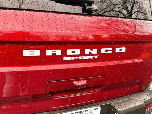 Used 2025 Ford Bronco Sport Badlands w/ Badlands Tech Package image 8