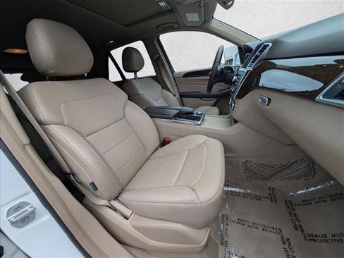 Used 2014 Mercedes-Benz ML 350 4MATIC image 21