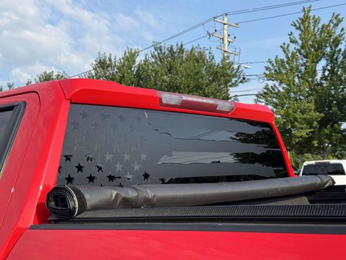 Used 2020 Chevrolet Silverado 1500 RST w/ Convenience Package AWD/4WD image 15