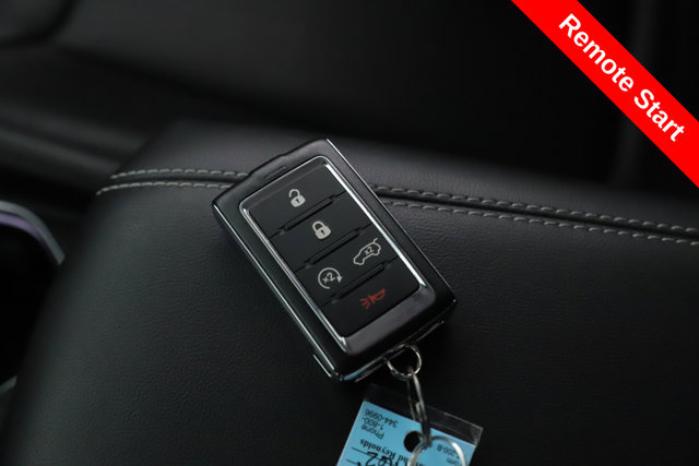 Used 2024 Jeep Grand Cherokee Limited AWD/4WD image 3