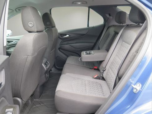 Used 2024 Chevrolet Equinox LT w/ LPO, Floor Liner Package FWD image 23