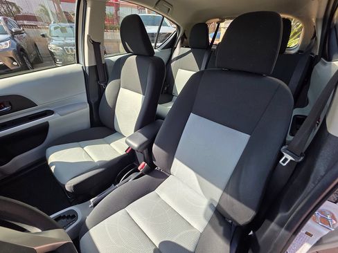 Used 2014 Toyota Prius C Two FWD image 21