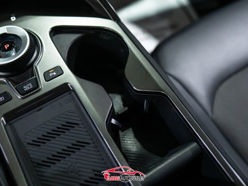 Used 2024 Kia EV6 Light image 35