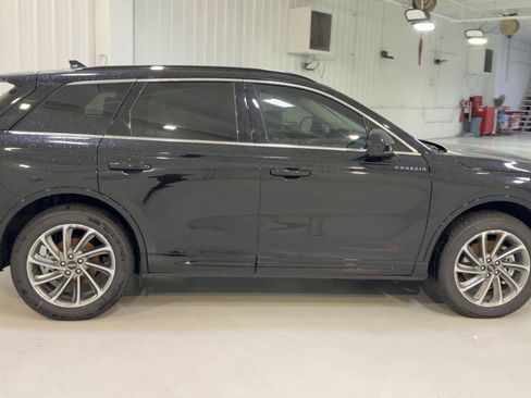 New 2026 Lincoln Corsair Grand Touring AWD/4WD image 2