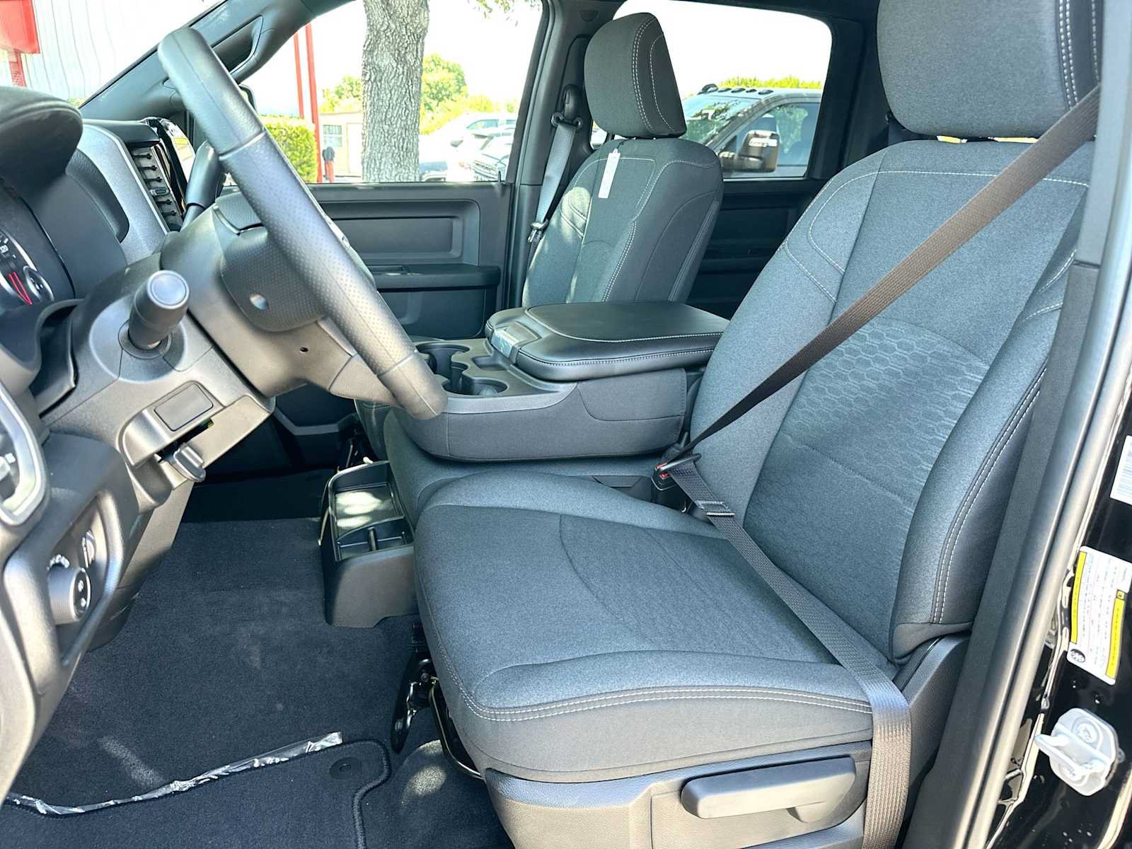 New 2026 RAM 3500 Tradesman AWD/4WD image 17