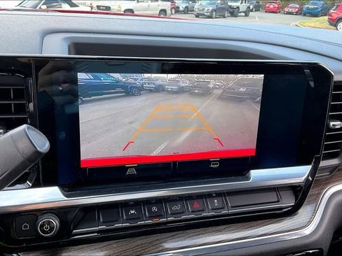 Used 2023 Chevrolet Silverado 1500 LT image 11