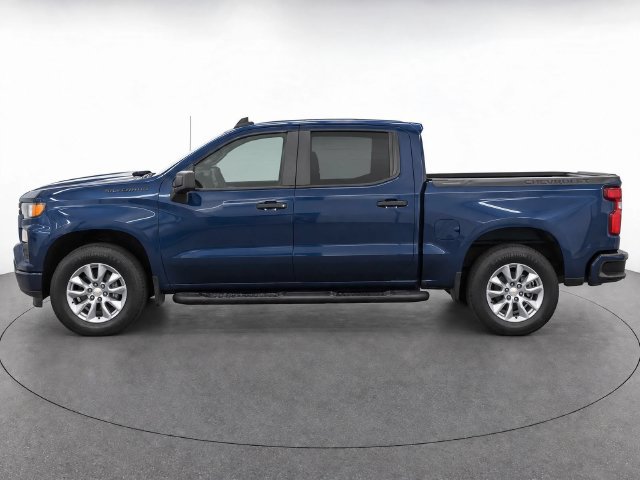 Used 2021 Chevrolet Silverado 1500 Custom w/ LPO, Dark Essentials Package RWD image 3