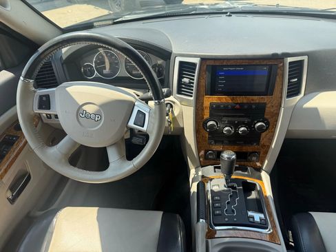 Used 2009 Jeep Grand Cherokee Limited image 15