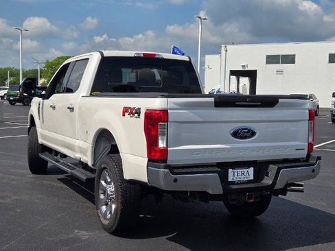 Certified 2019 Ford F250 Lariat w/ Lariat Ultimate Package AWD/4WD image 17