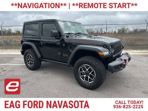 Used 2024 Jeep Wrangler Rubicon w/ Convenience Group image 1