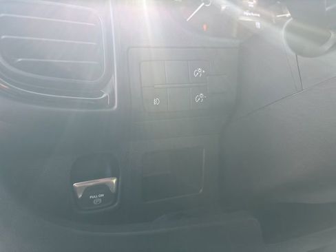 New 2026 RAM ProMaster 2500 w/ Convenience Group image 17