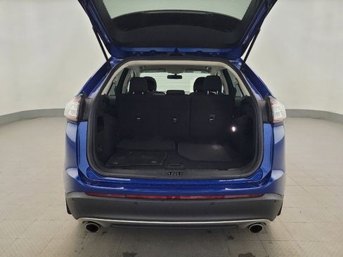 Used 2018 Ford Edge SEL FWD image 29