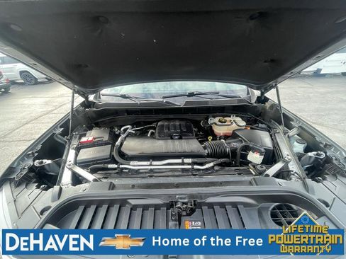 Used 2022 Chevrolet Silverado 1500 LT AWD/4WD image 27