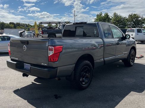 Used 2019 Nissan Titan S w/ S Utility Package image 5
