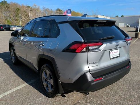 Used 2025 Toyota RAV4 LE image 6