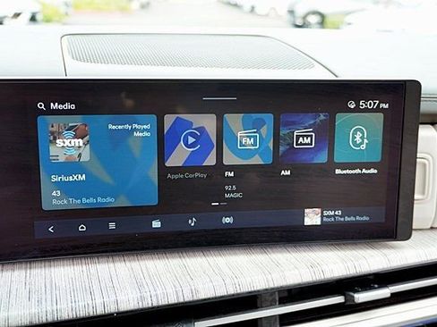 Used 2025 Hyundai Santa Fe Calligraphy FWD image 33