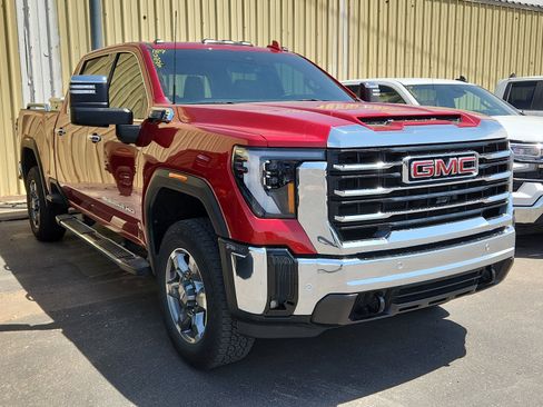 Used 2025 GMC Sierra 2500 SLT w/ Texas SLT Premium Package AWD/4WD image 4
