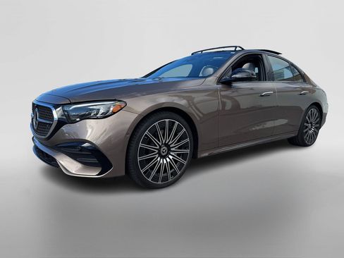 New 2026 Mercedes-Benz E 450 4MATIC Sedan image 9