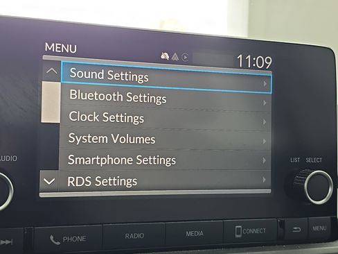 Certified 2023 Honda Accord EX image 20