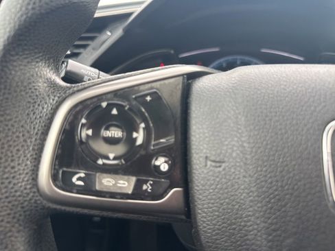 Used 2019 Honda Civic EX image 17