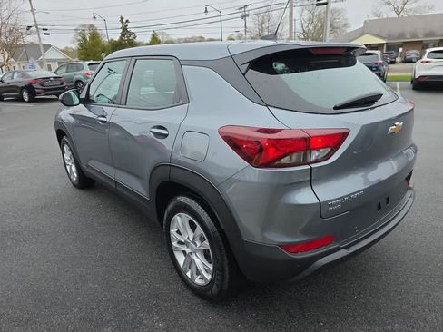 Used 2021 Chevrolet TrailBlazer LS AWD/4WD image 8
