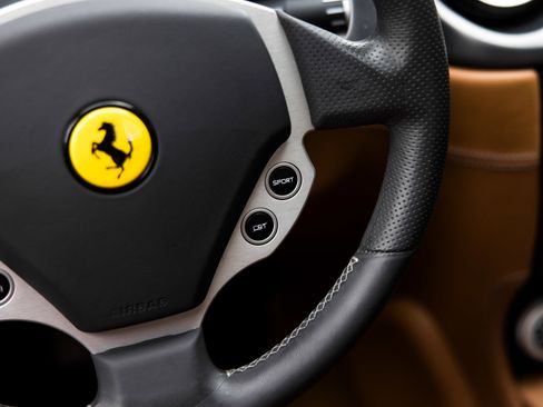 Used 2008 Ferrari 612 Scaglietti image 24